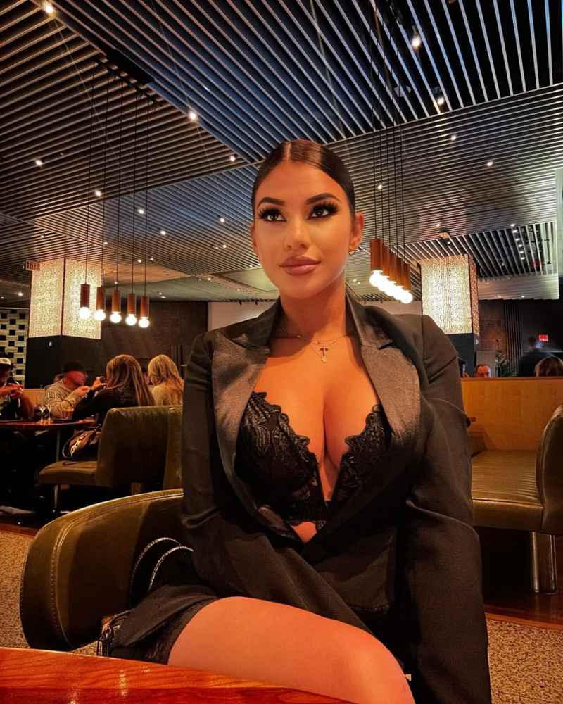 Sandra - petite
