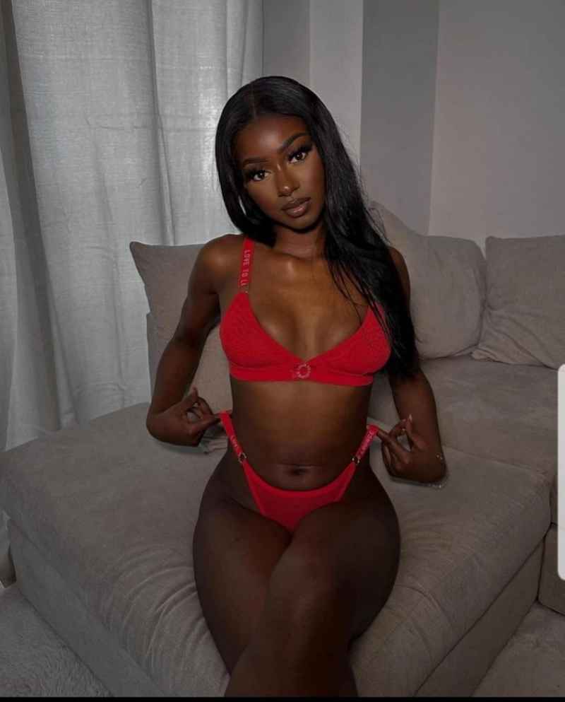 Talia - outcall available
