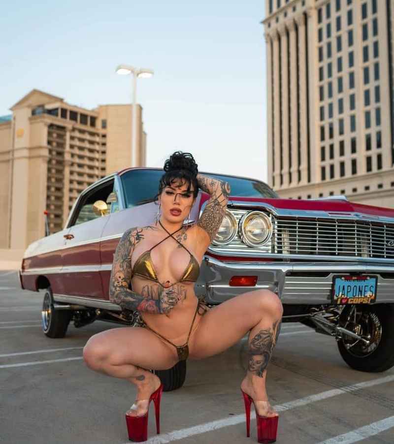 Bernadette - open minded