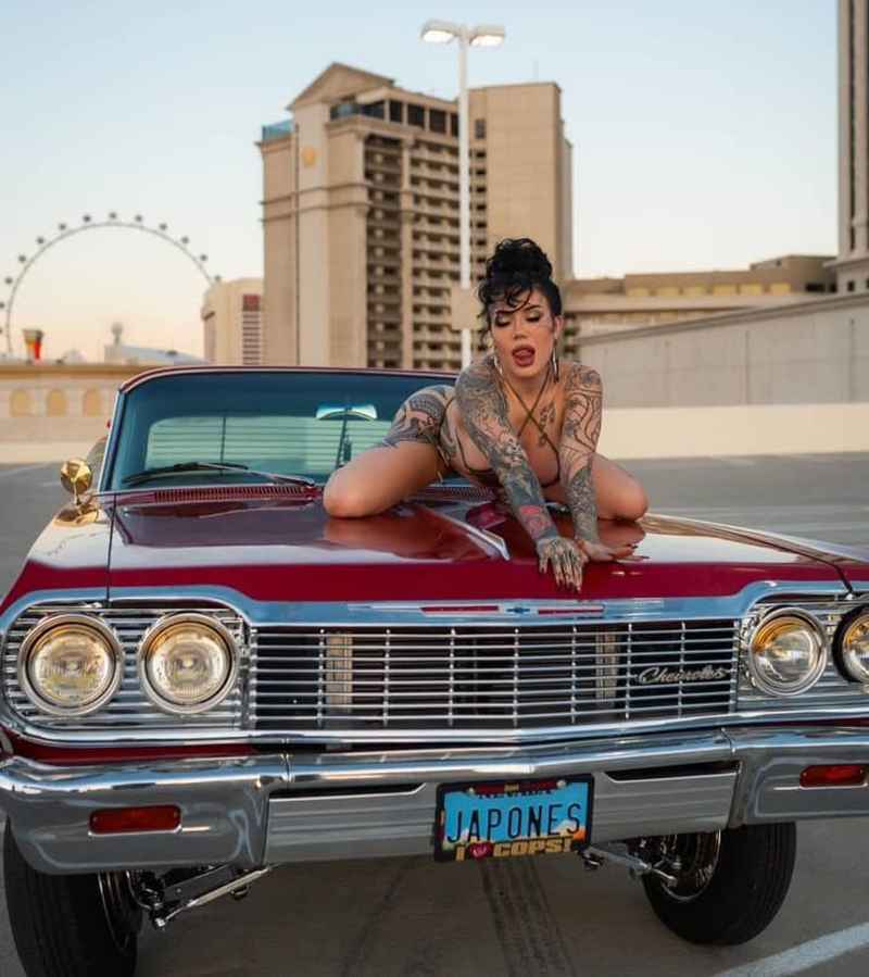 Maelle - local girl