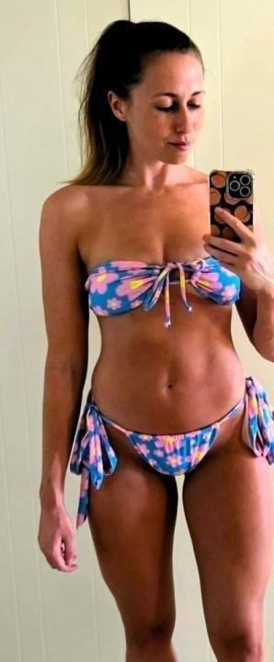 Lea - curvy
