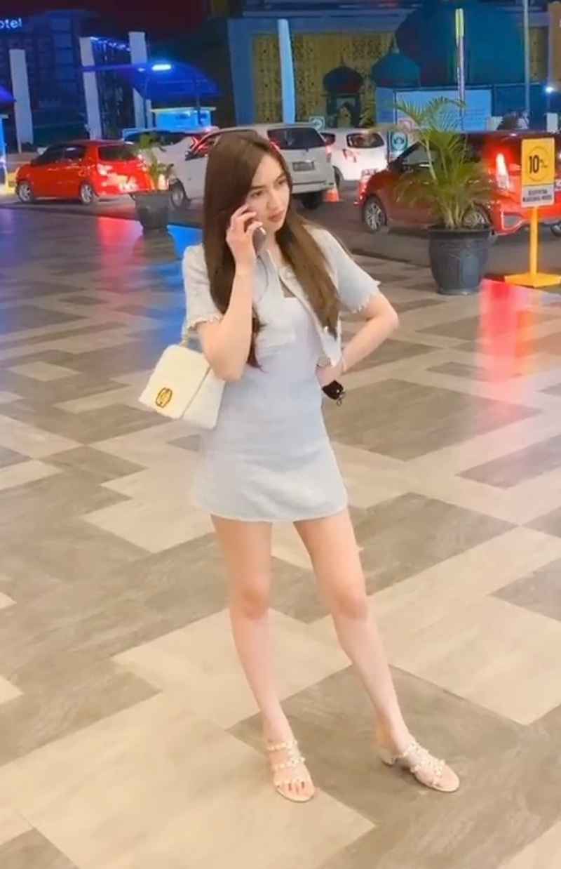 Saoirse - outcall available
