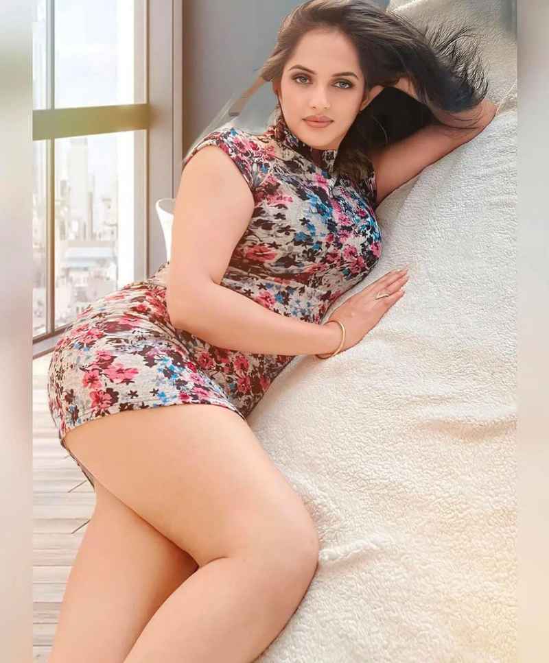 Sienna - curvy