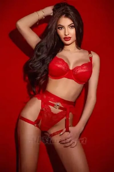 Payton - outcall available