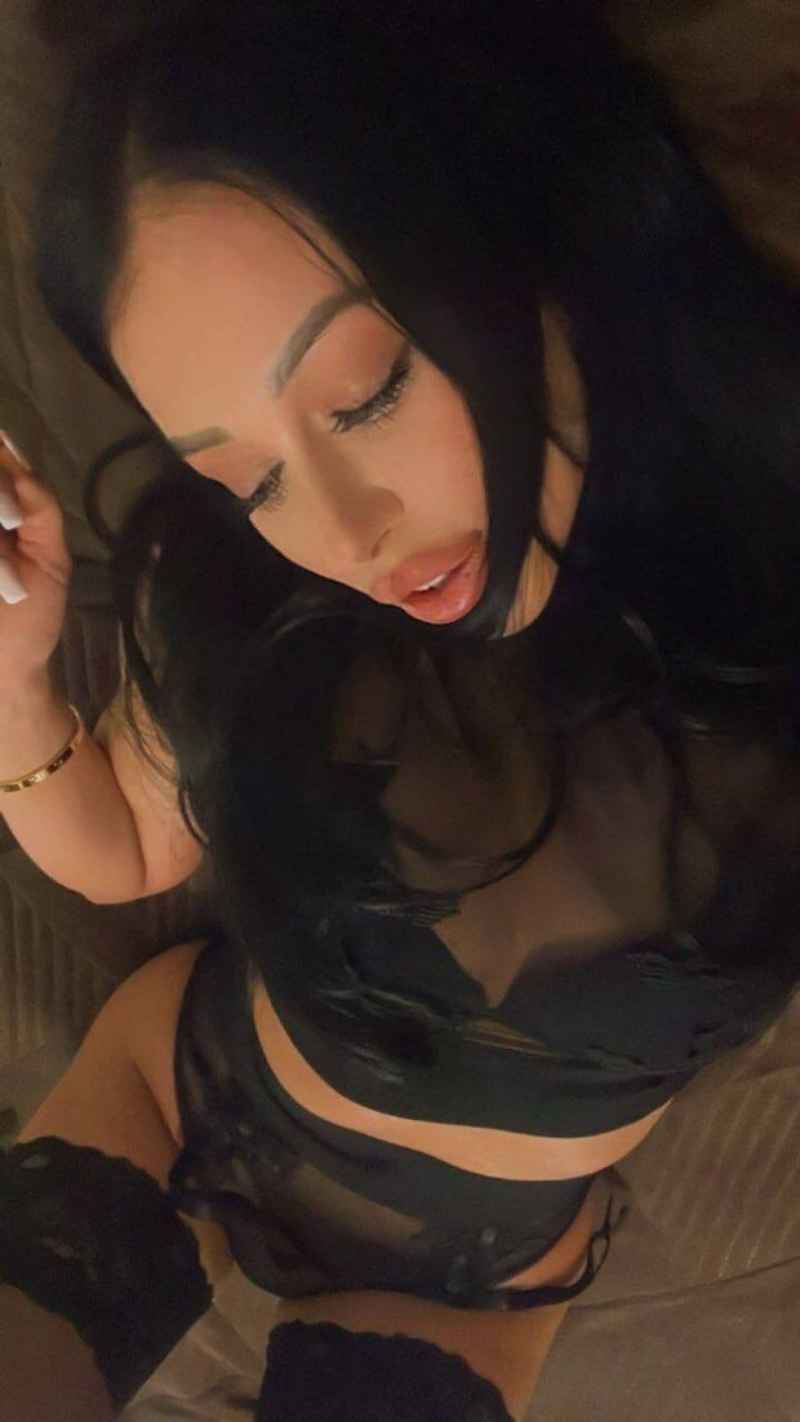 Sinead - outcall available