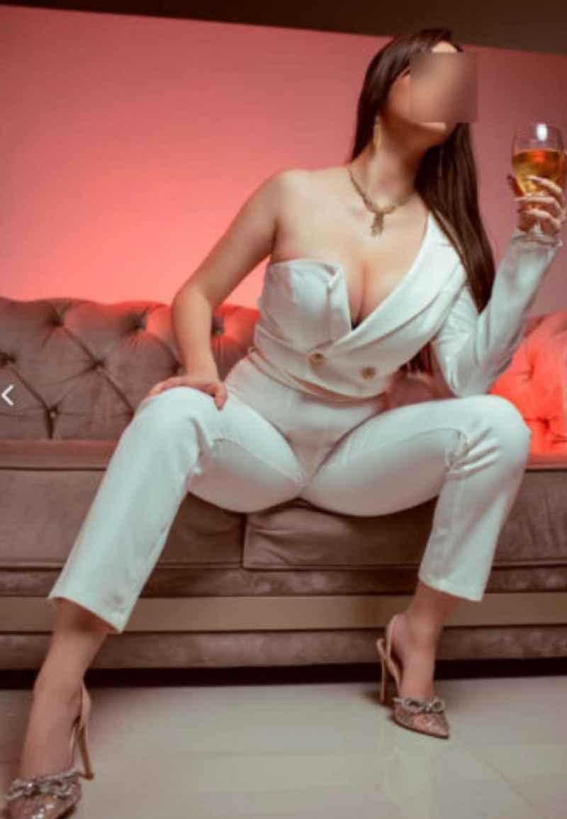 Georgette - new in town