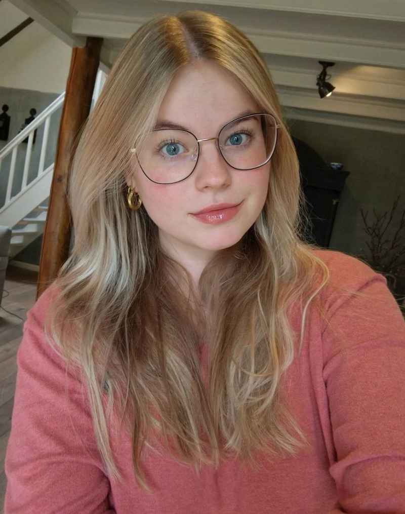 Theresa - visiting