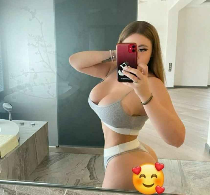 Ava - visiting
