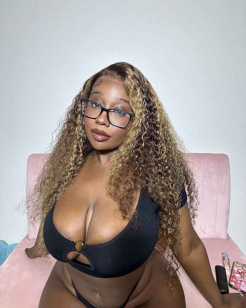 Kelly - available now