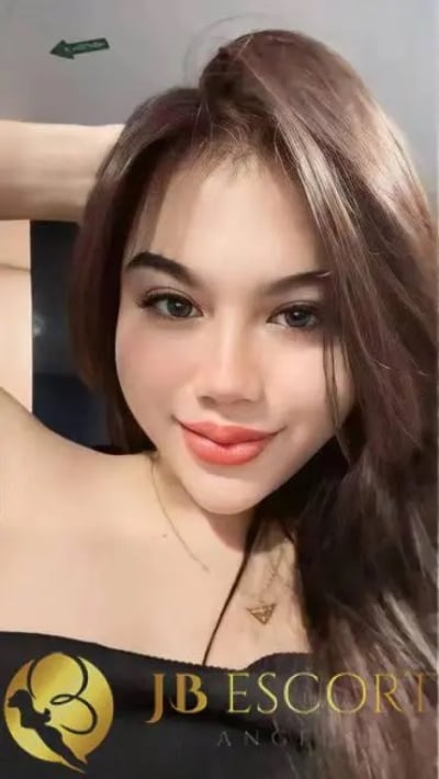 Apolline - curvy