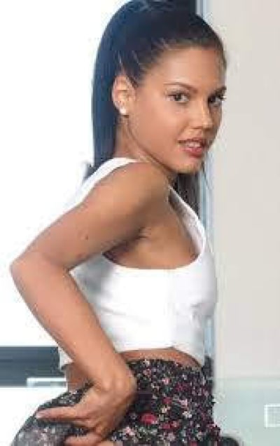 Amelie - new in town