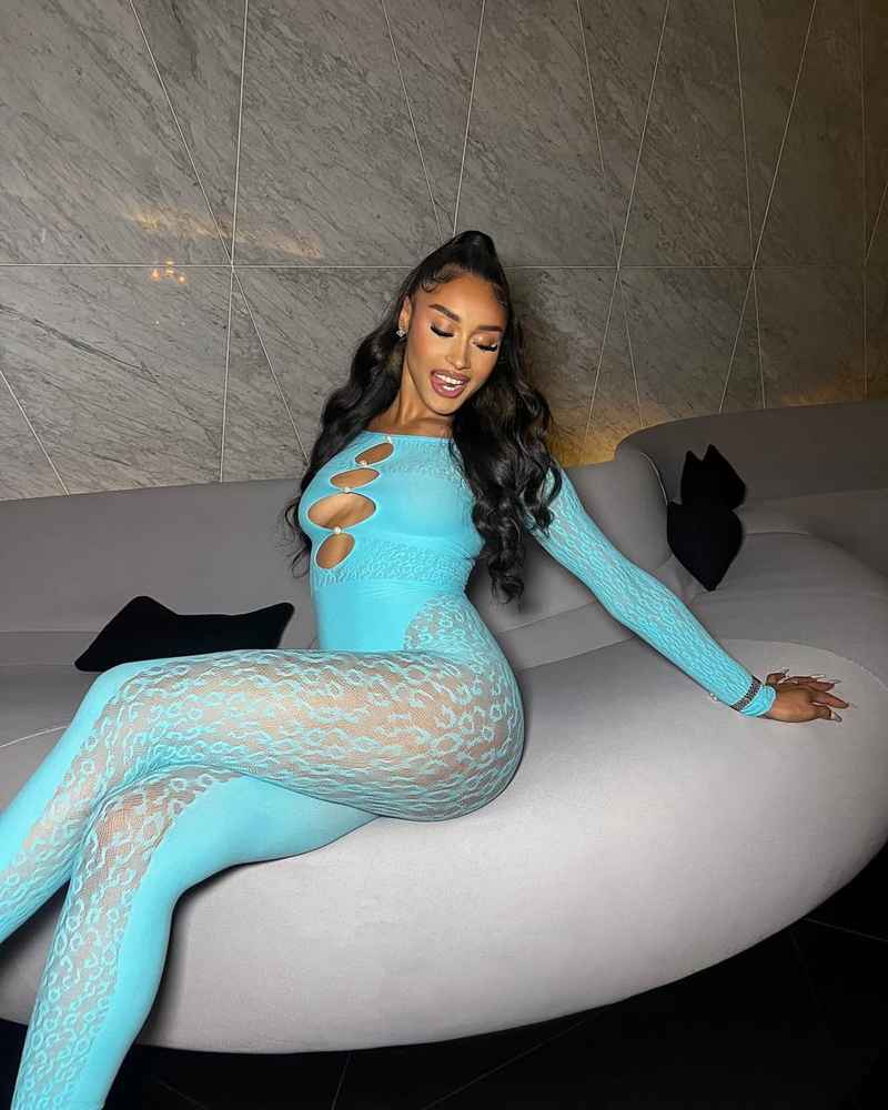 Olive - curvy
