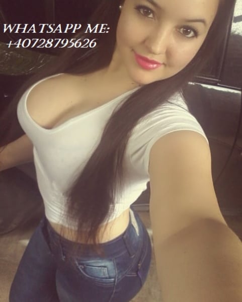 Danielle - petite