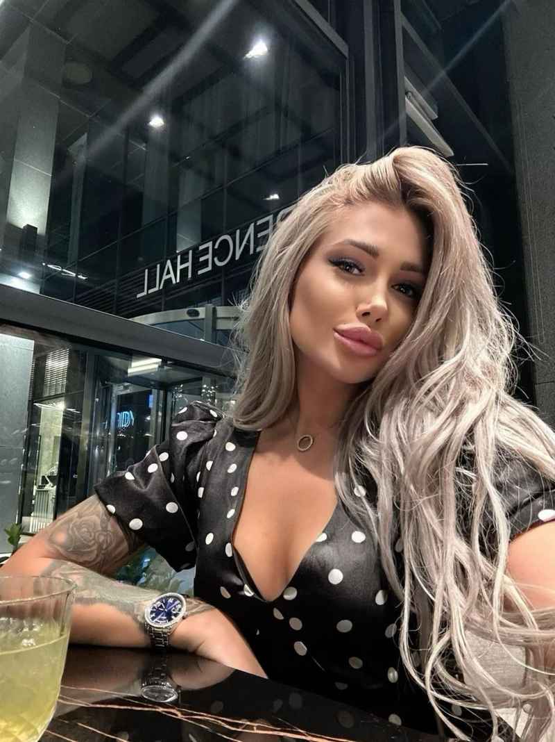 Tracy - curvy