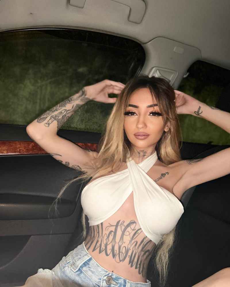 Ivy - outcall available