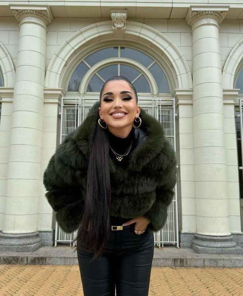 Gianna - local girl