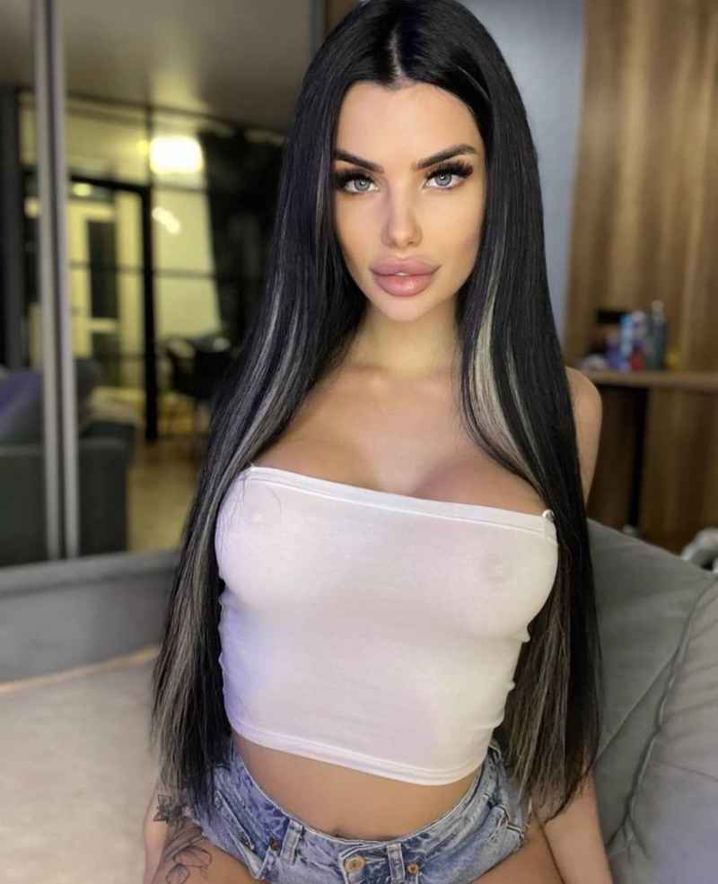 Odile - outcall available