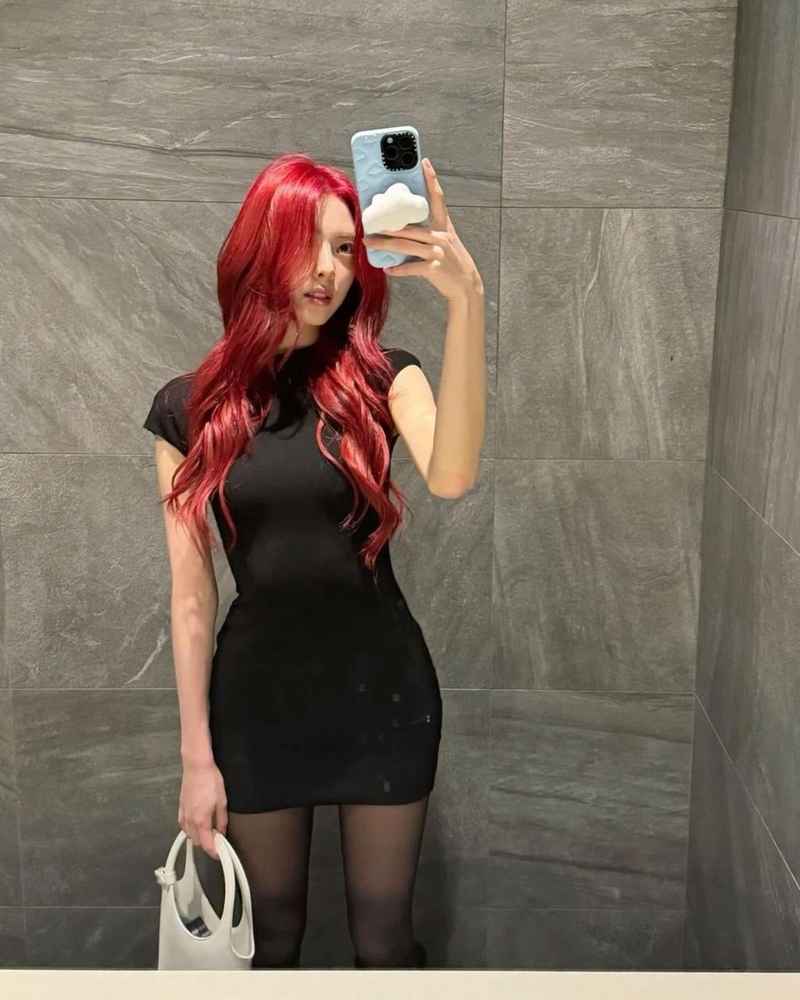 Cynthia - blonde