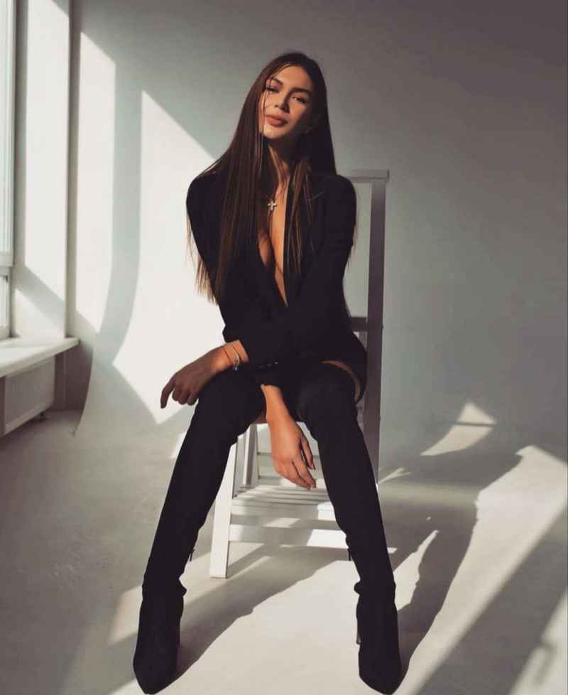 Kelly - new in town