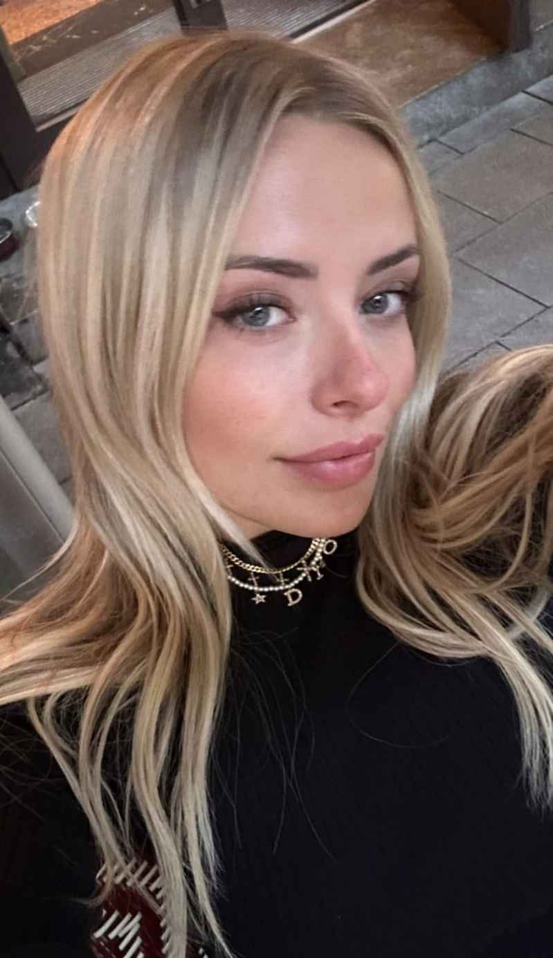 Karen - petite