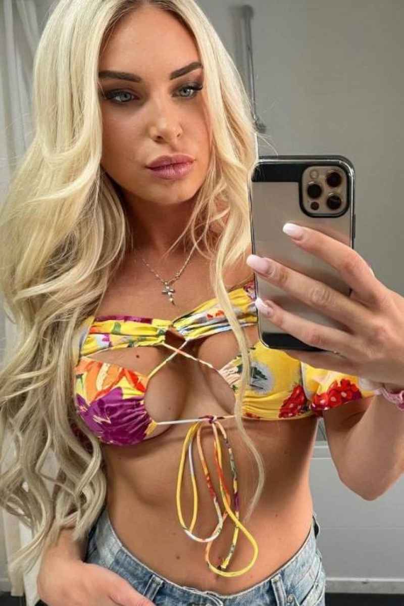 Danielle - visiting