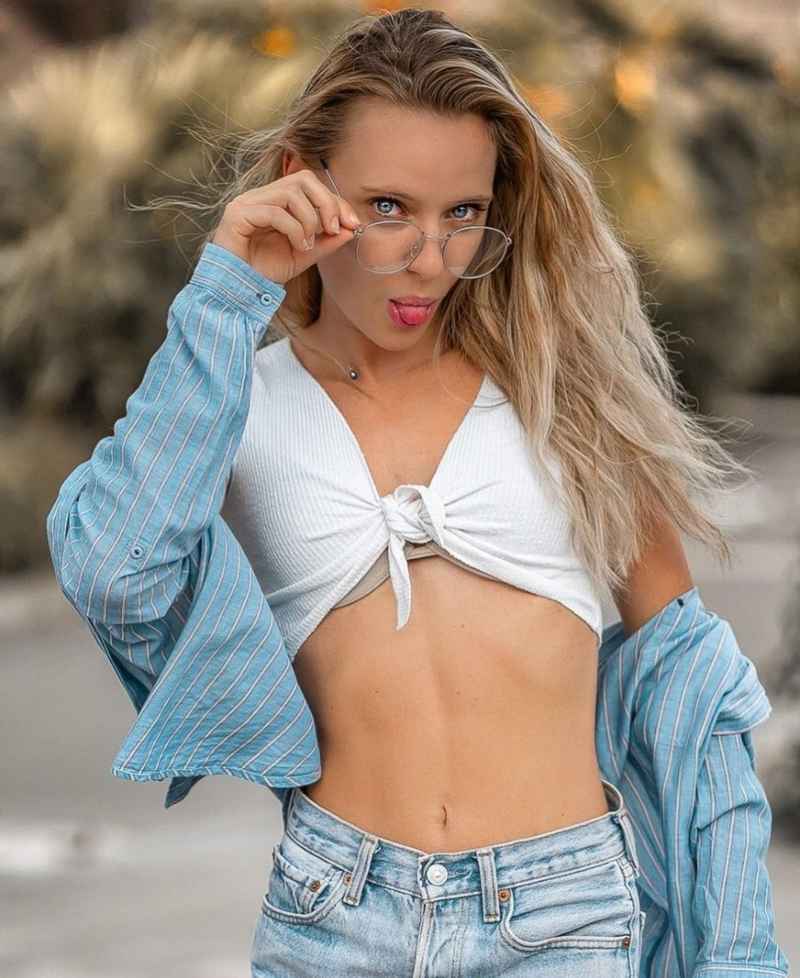Camille - high class