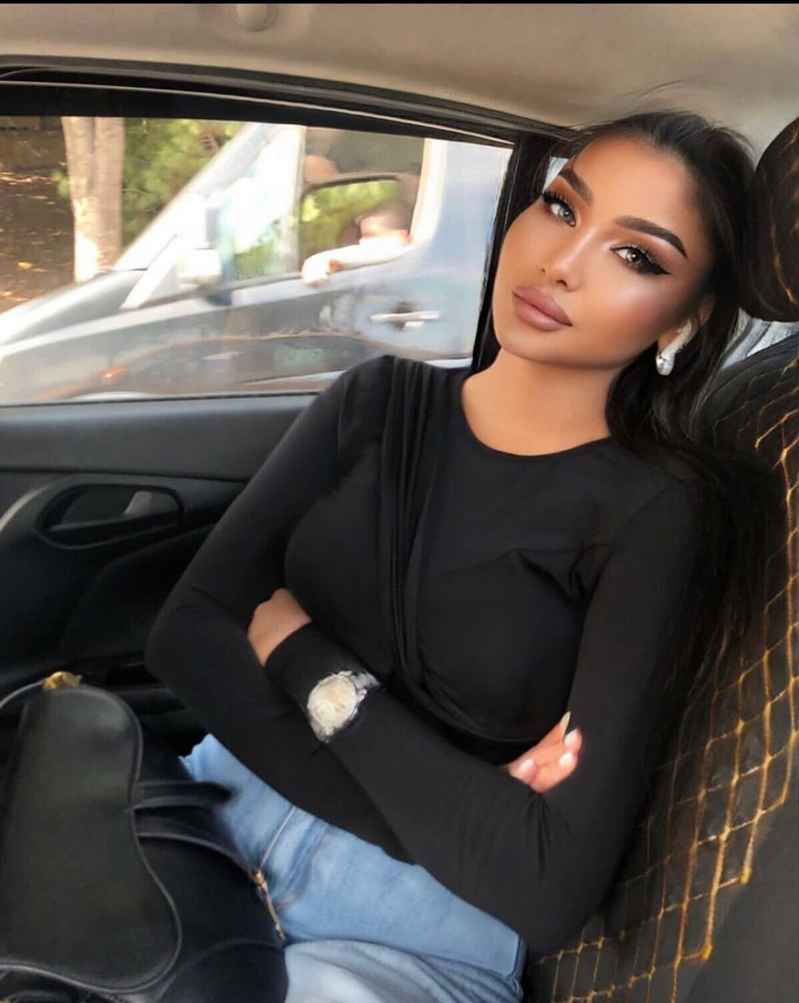 Pamela - new in town