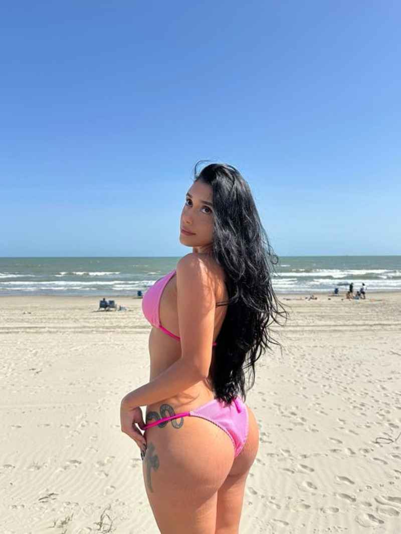 Pauline - brunette