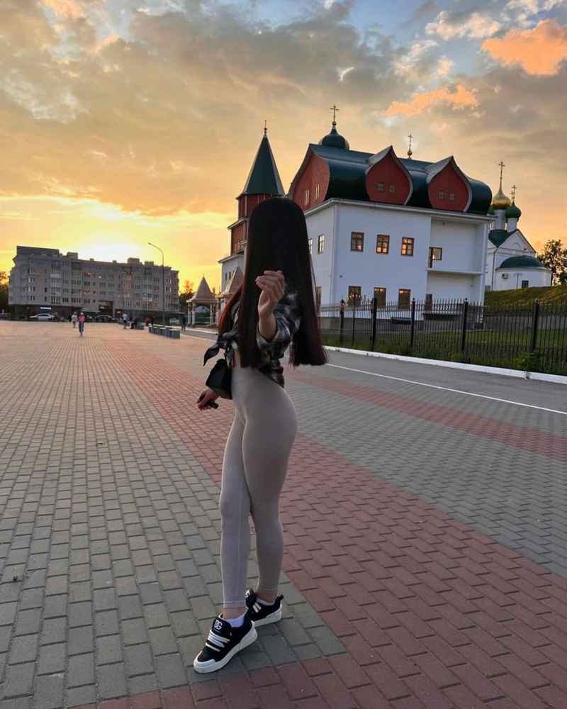 Elise - incall tonight