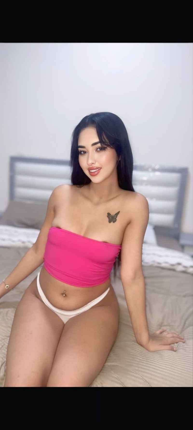 Camille - brunette
