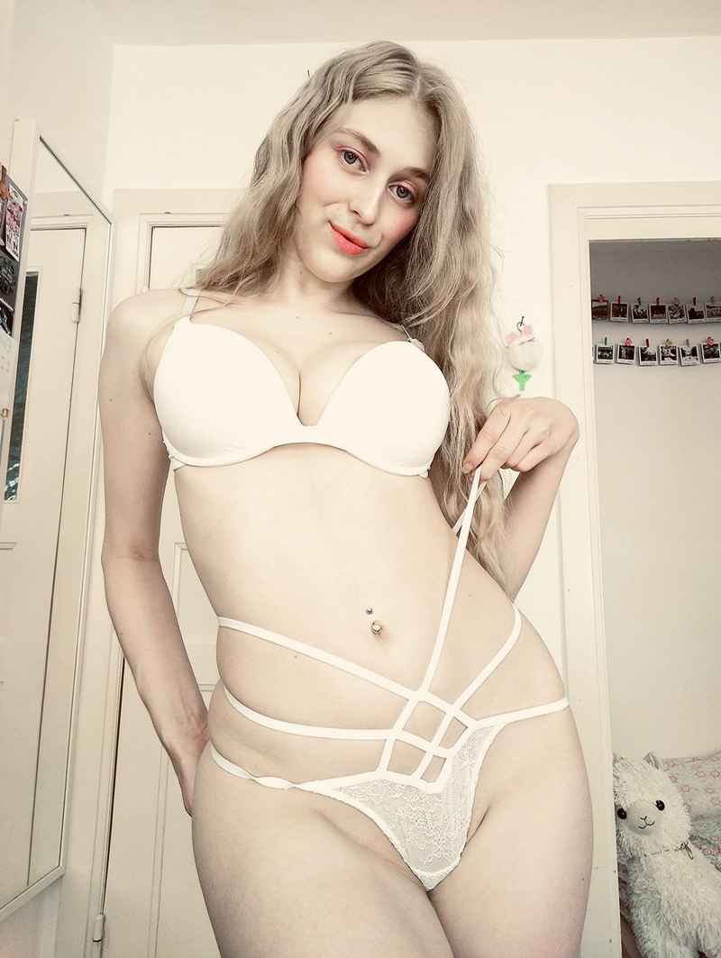 Olive - curvy