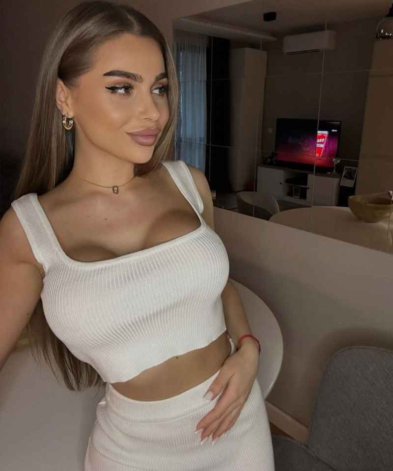 Brenda - blonde
