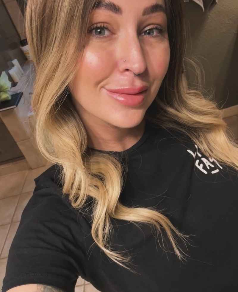 Tracy - curvy