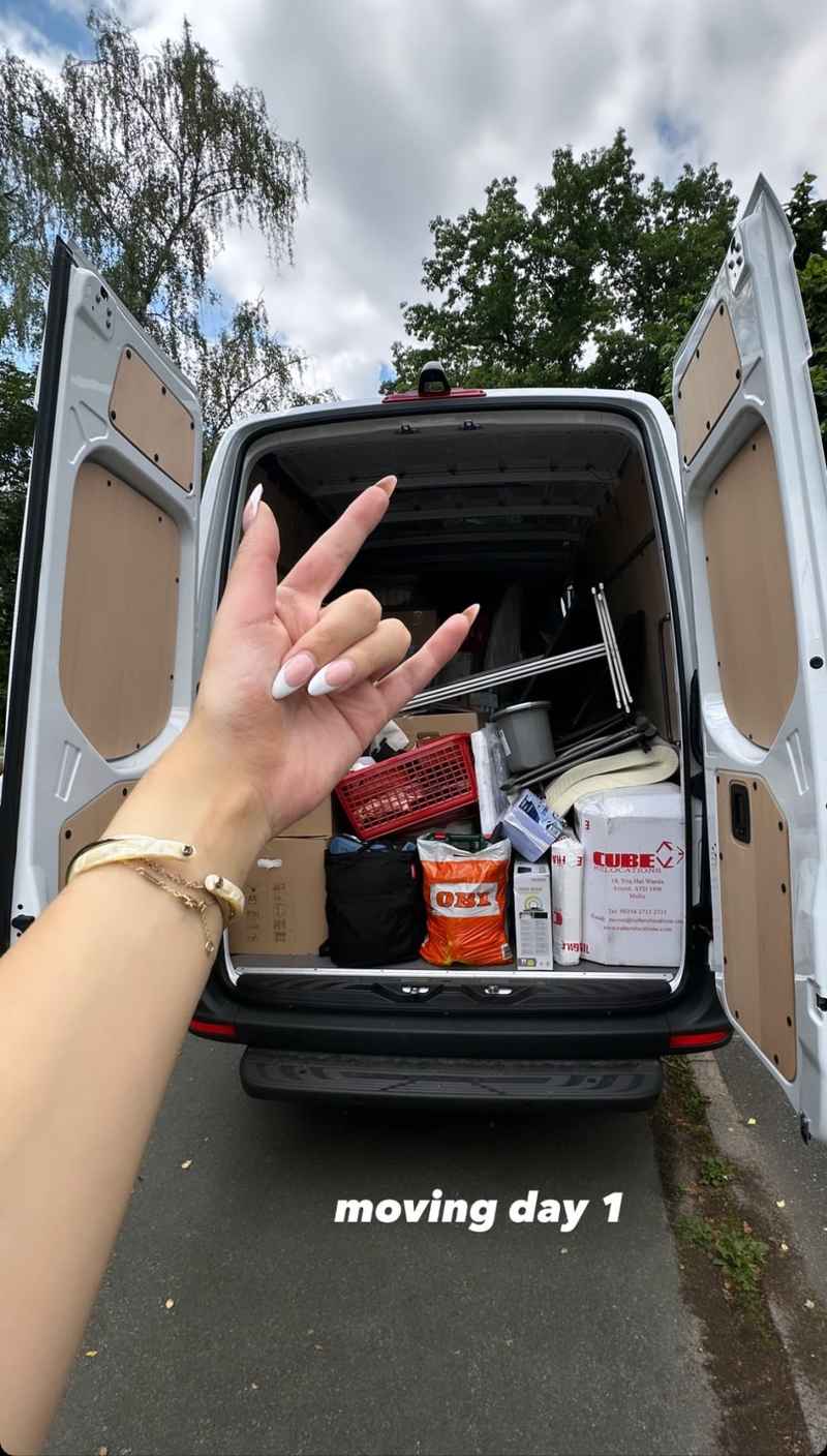 Noreen - touring