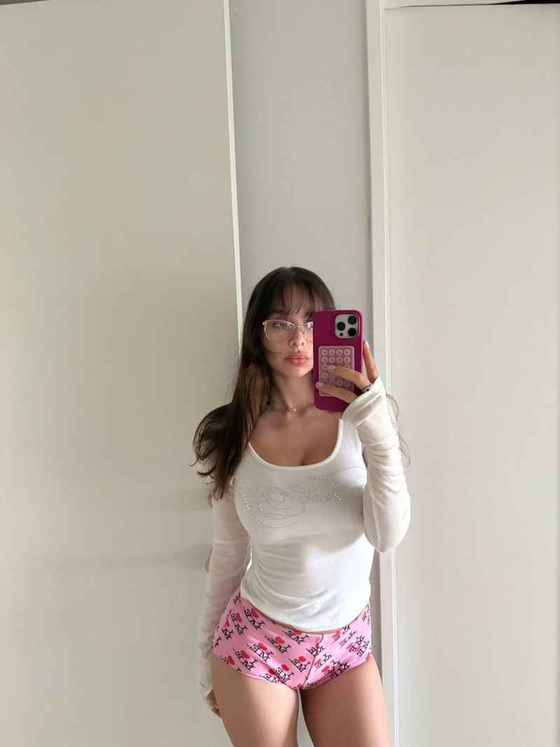 Nicole - outcall available
