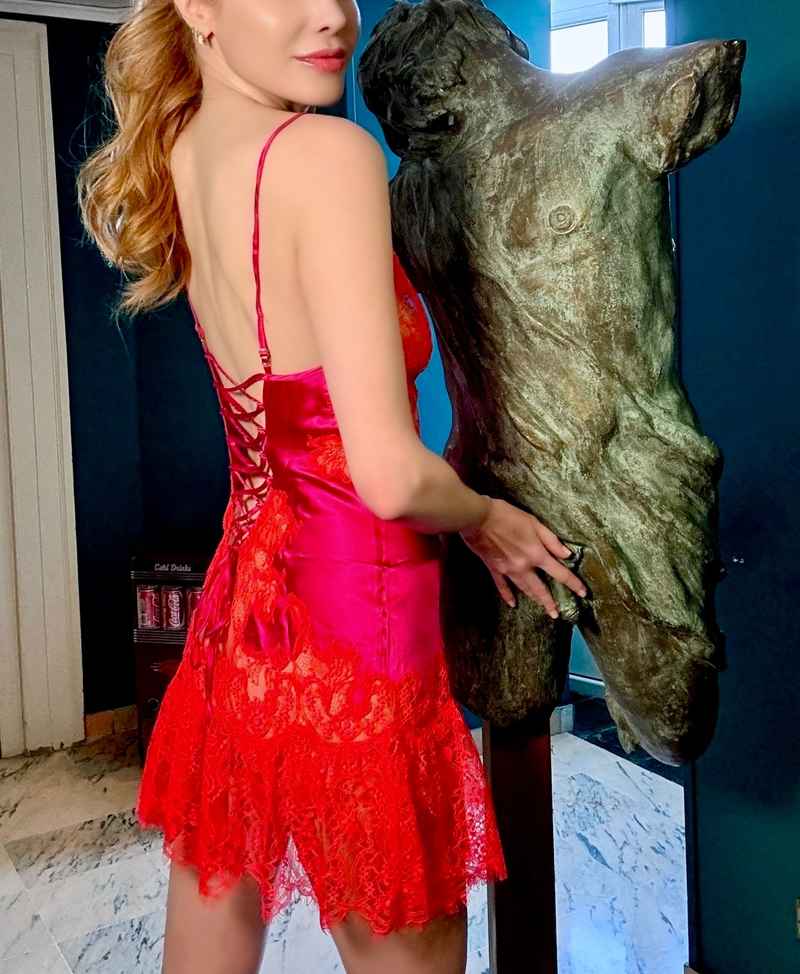 Stacy - new in town