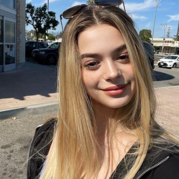 Theresa - brunette
