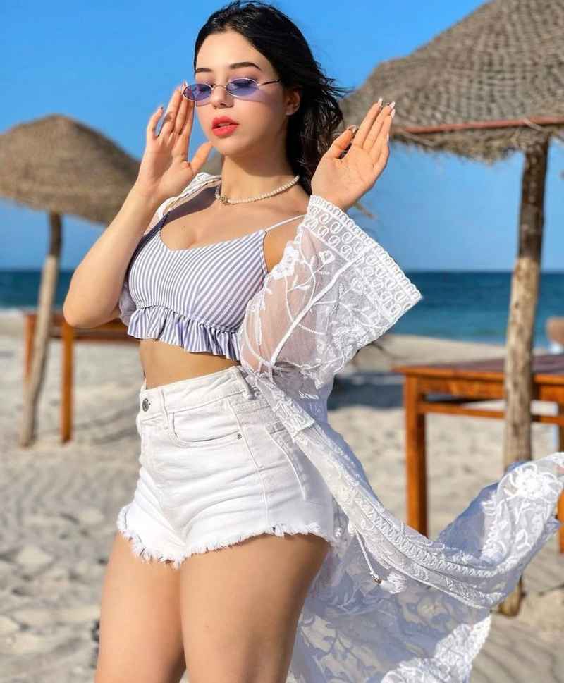 Eloise - open minded
