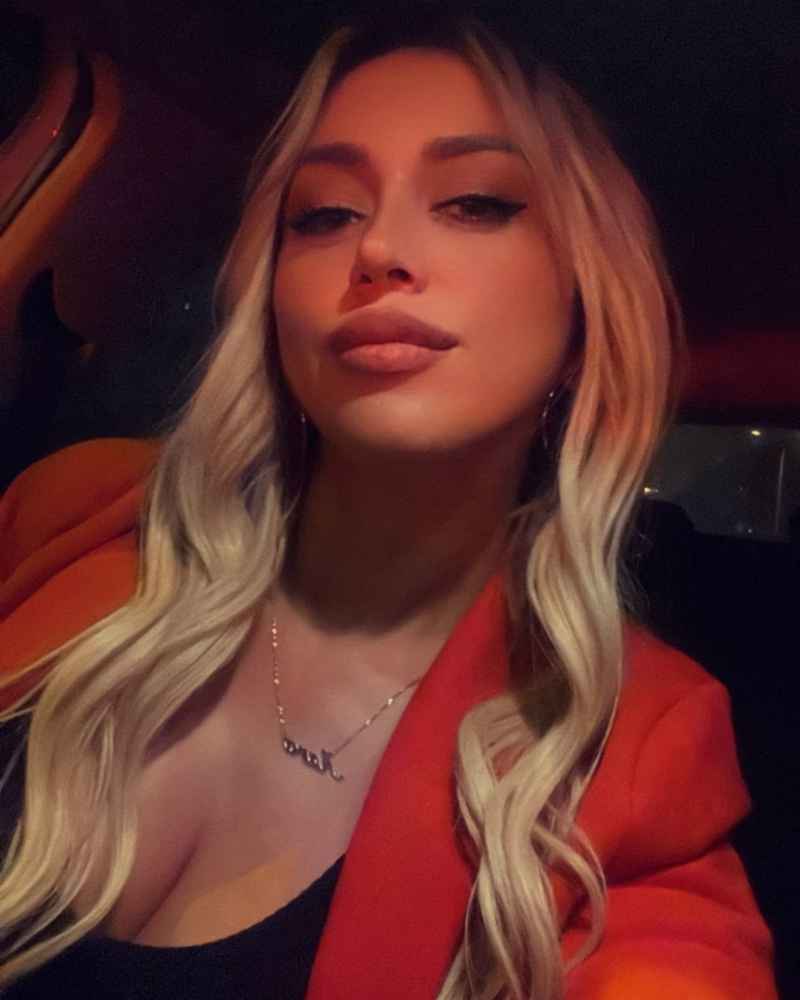 Bernadette - curvy
