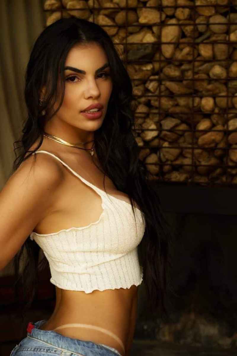 Nina - blonde