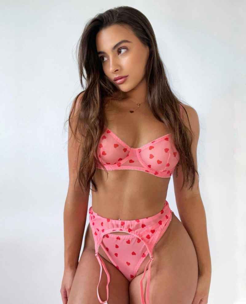 Quinn - outcall available