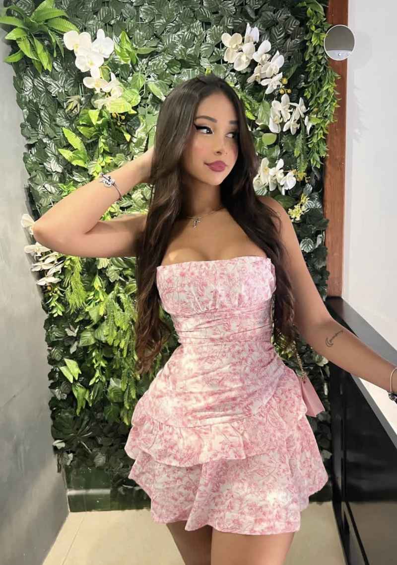 Makayla - open minded