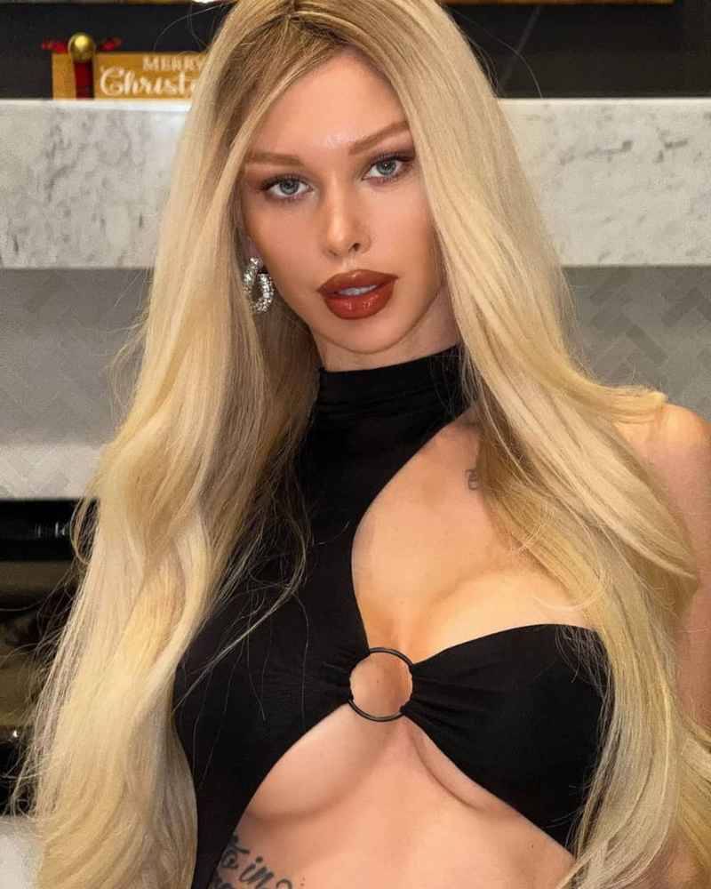 Gillian - outcall available
