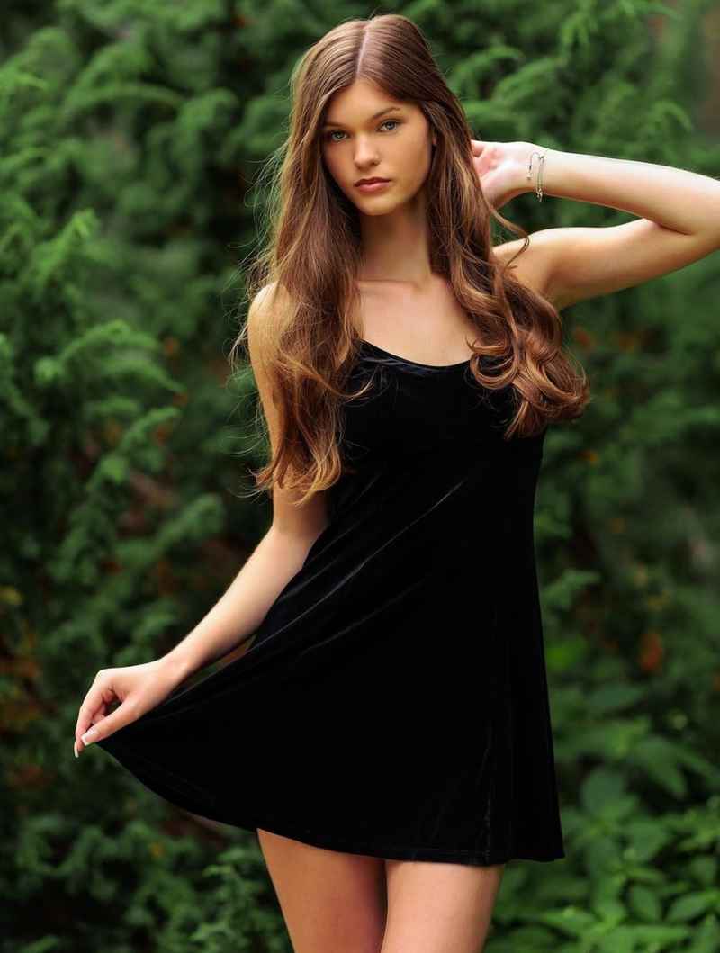 Yvette - independent companion