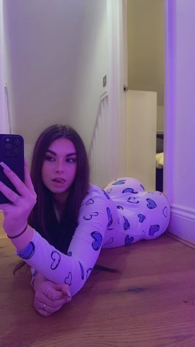 Jennifer - open minded