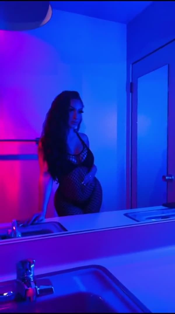 Renee - incall tonight