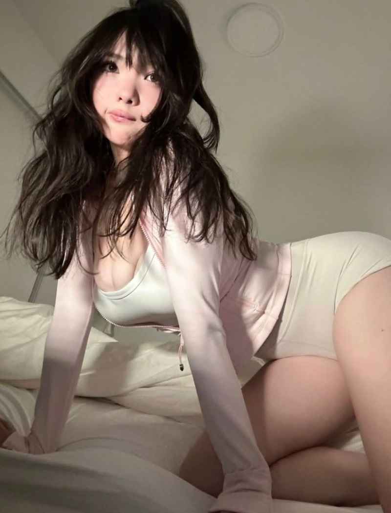 Brenda - mature companion