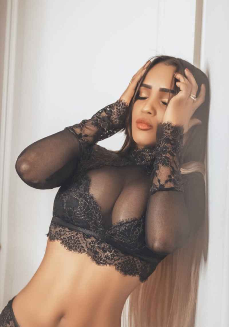 Wilhemina - short stay