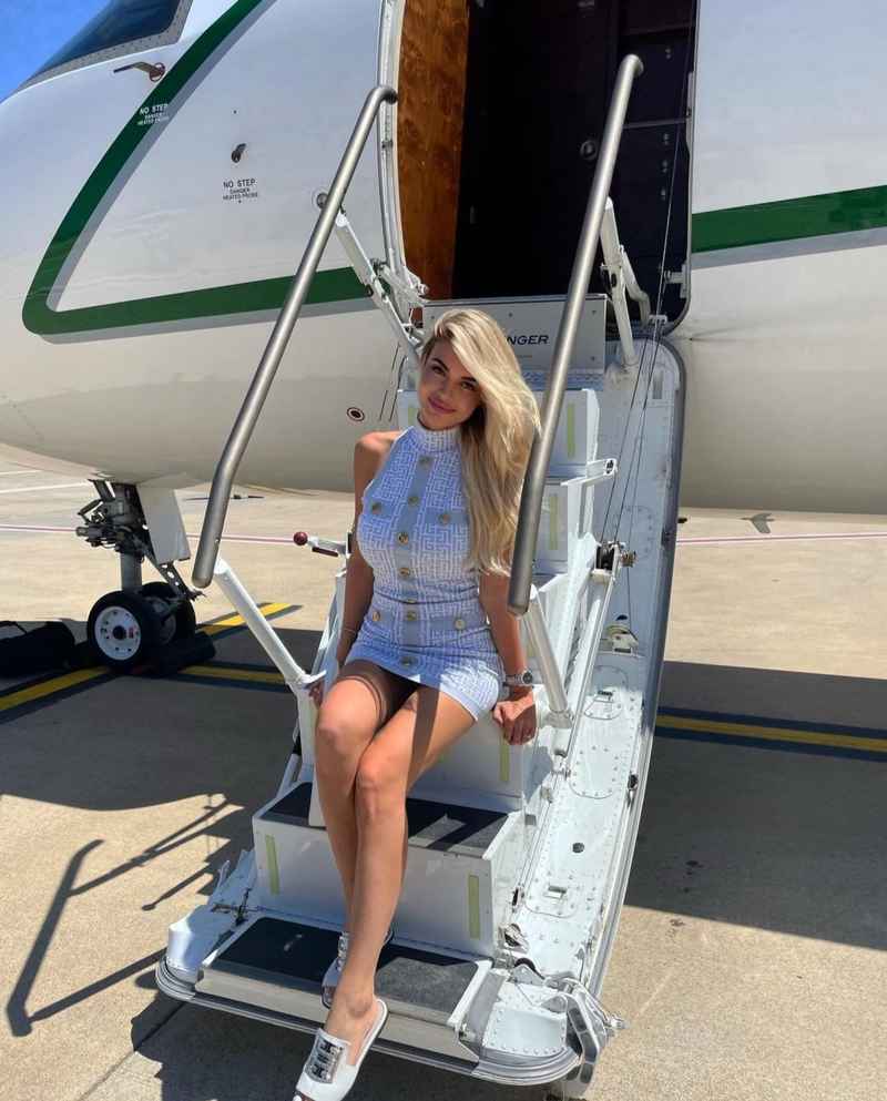 Nicole - short stay