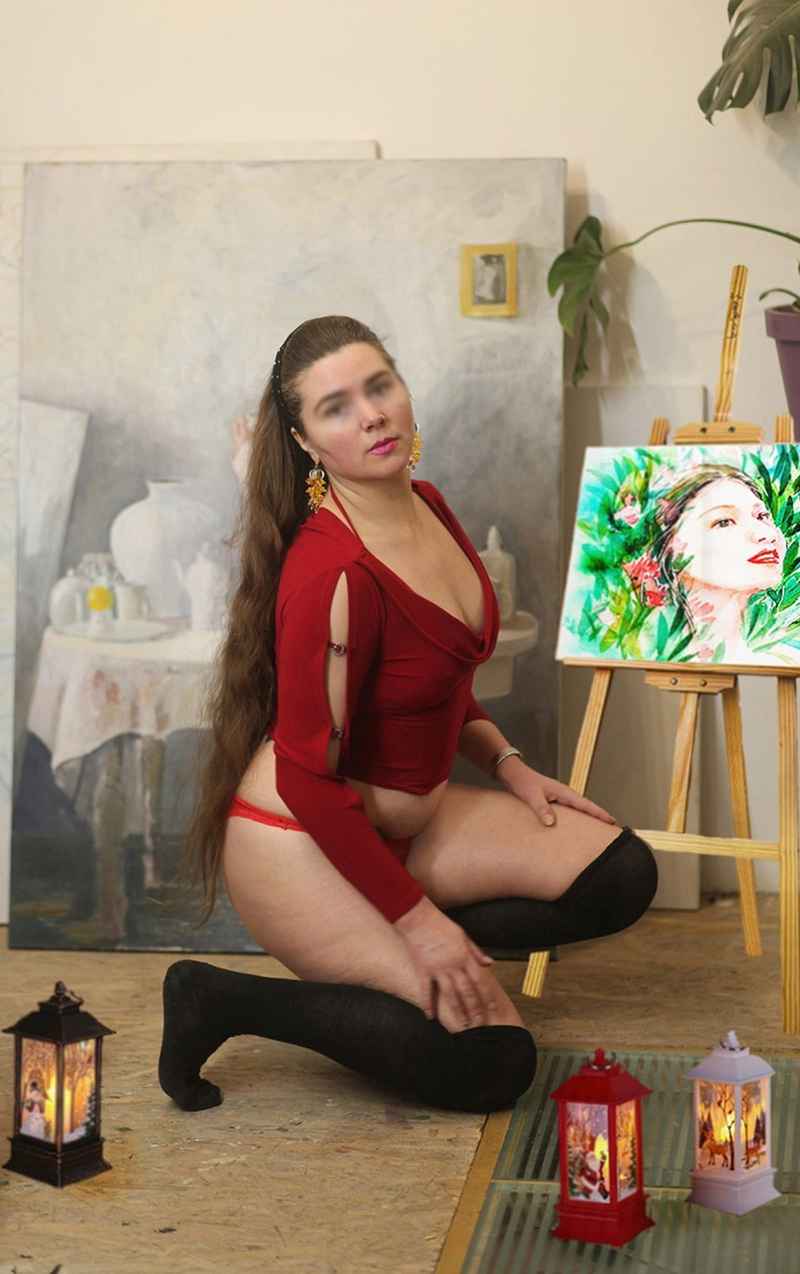 Nathalie - open minded